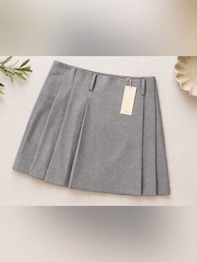 Mango MNG Pleated Mini Skirt Gray Taupe Size 10 NWT Preppy Grunge
